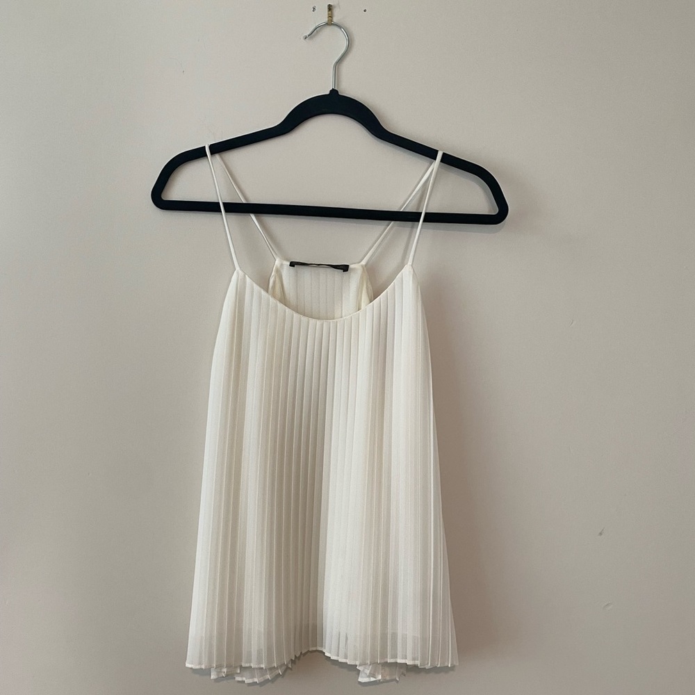Zara Pleated Sleeveless Top in Ivory / Cream Tone SZ M